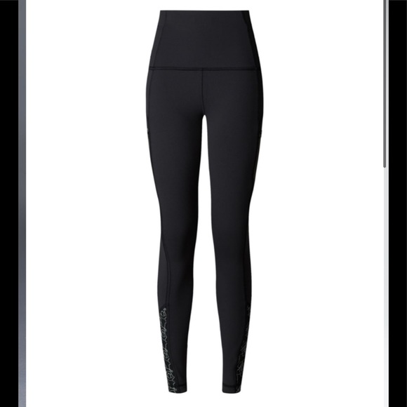 🖤LULULEMON LUCENT ICE QUEEN TIGHT-HIGH RISE-REFLECTIVE-POCKETS-4🖤 - Picture 14 of 16